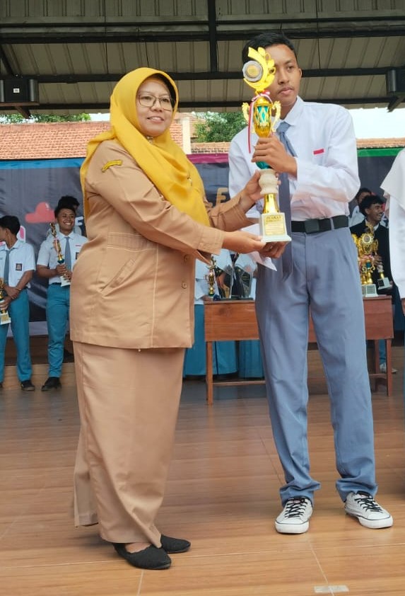 Juara-1-Komik-Digital